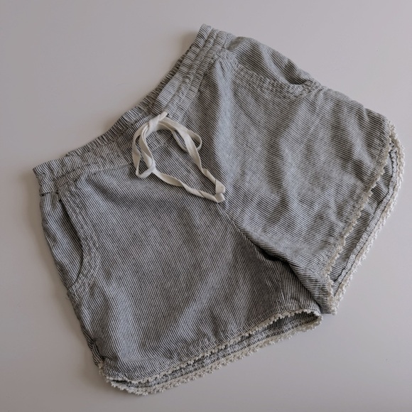 Caslon Linen Shorts Striped Lightweight Summer Shorts Crochet Trim Beachy XS - Picture 1 of 9